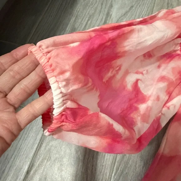 LIKE NEW! Women's Tommy Bahama Pink Tie Dye Peasant Top - XS - Picture 6 of 12